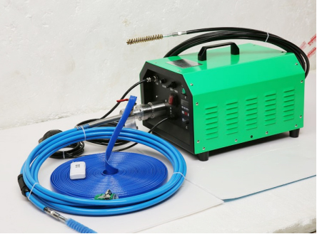 如何疏通中央空調(diào)的冷凝管