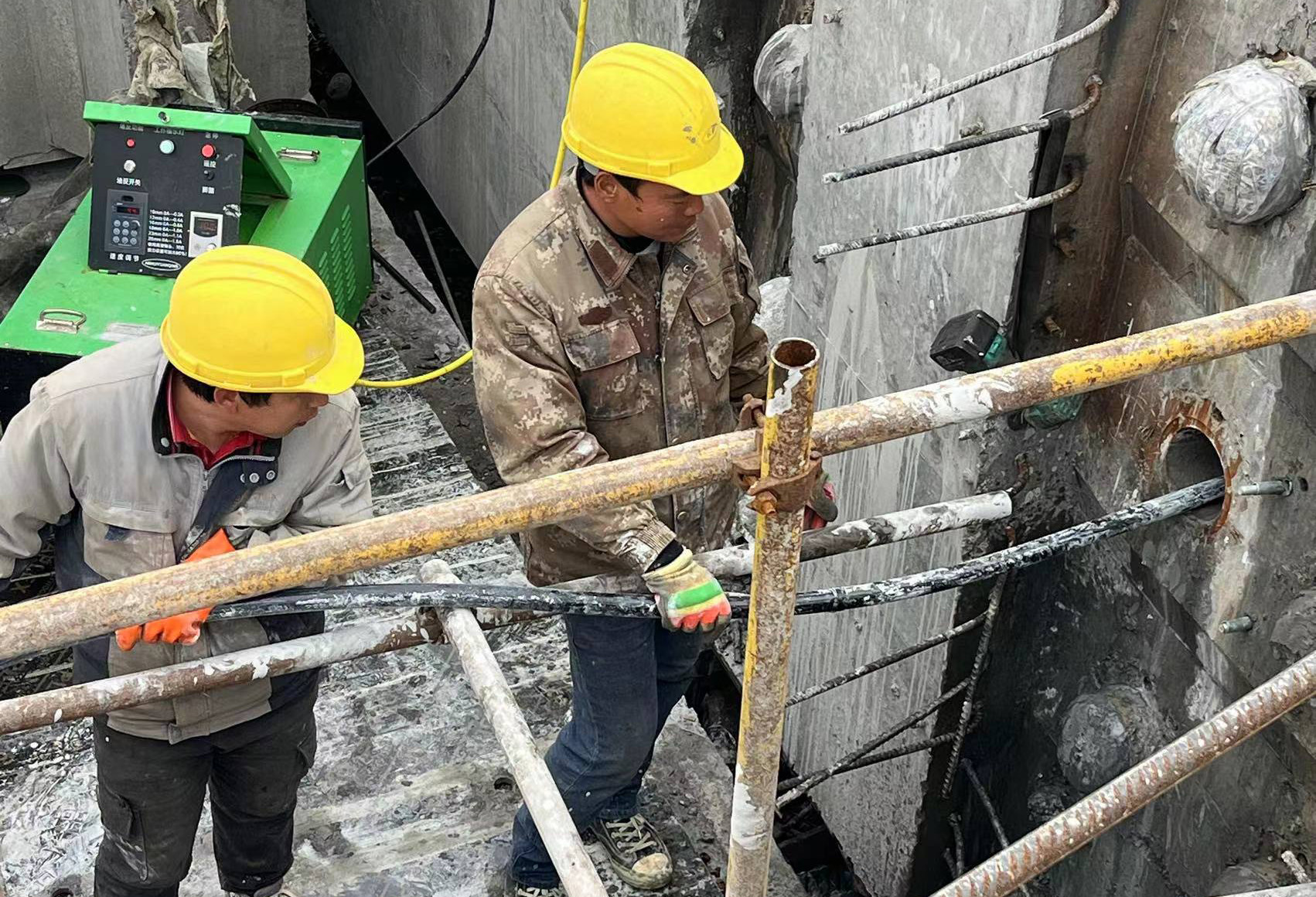 橋梁預(yù)應(yīng)力管道C55混凝土疏通