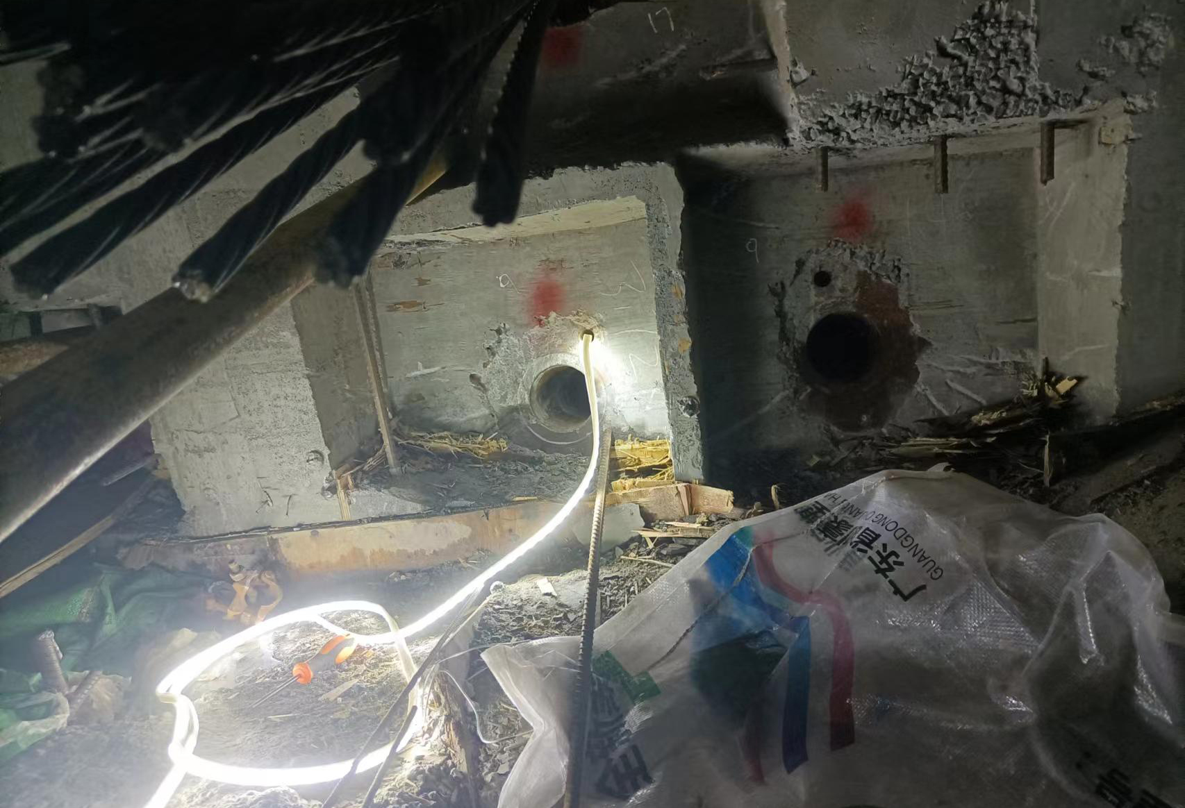  預(yù)應(yīng)力孔道堵塞處理方案詳解